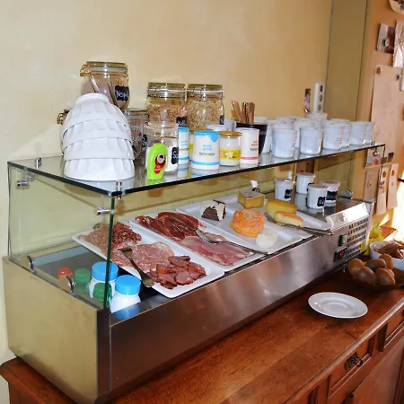 Le Clos Margot Bed & Breakfast