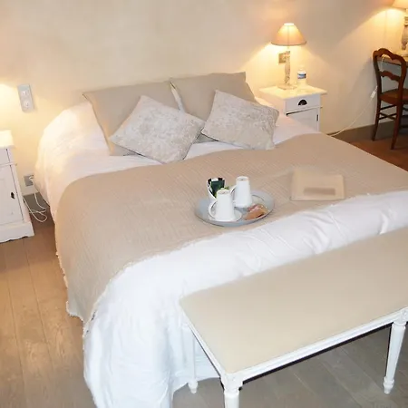 Le Clos Margot Bed & Breakfast