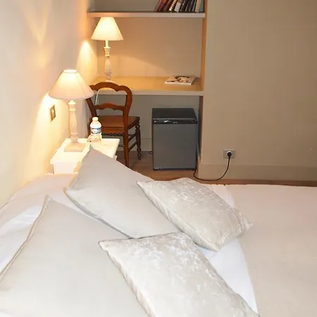 Le Clos Margot Bed & Breakfast