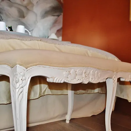 Bed & Breakfast Le Clos Margot 4*