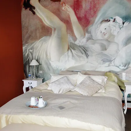 Le Clos Margot Bed and Breakfast 4*