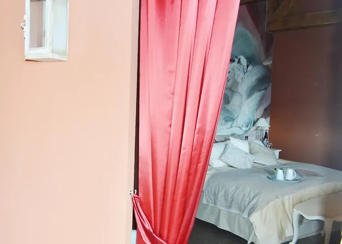 Bed and Breakfast Le Clos Margot 4*